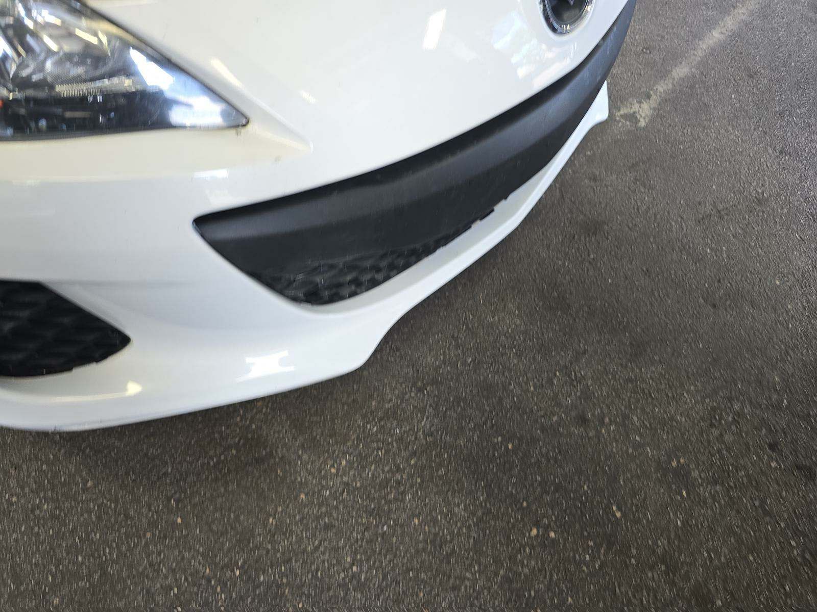 Vehicle - 20240809 2013 MAZDA MAZDA3 JM1BL1MP1D1758488