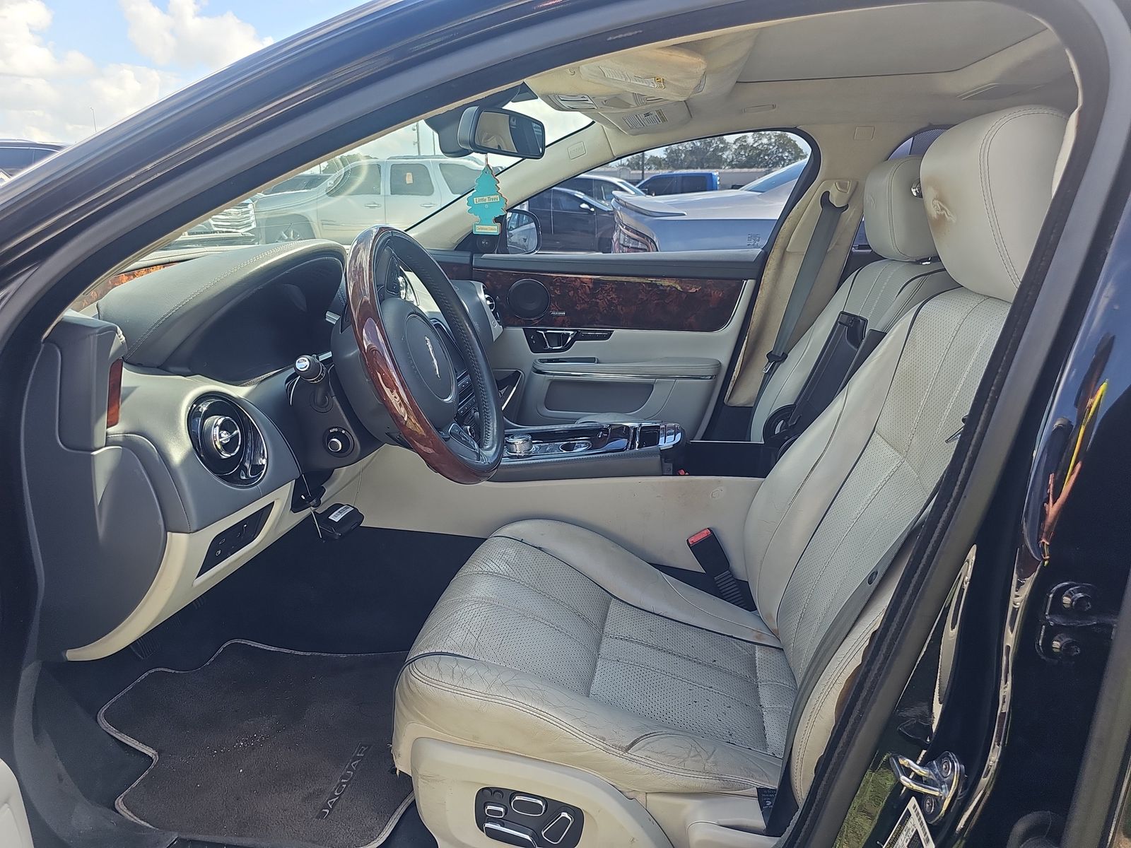 Vehicle - 20240829 2015 Jaguar XJ SAJWA2GZ8F8V90161