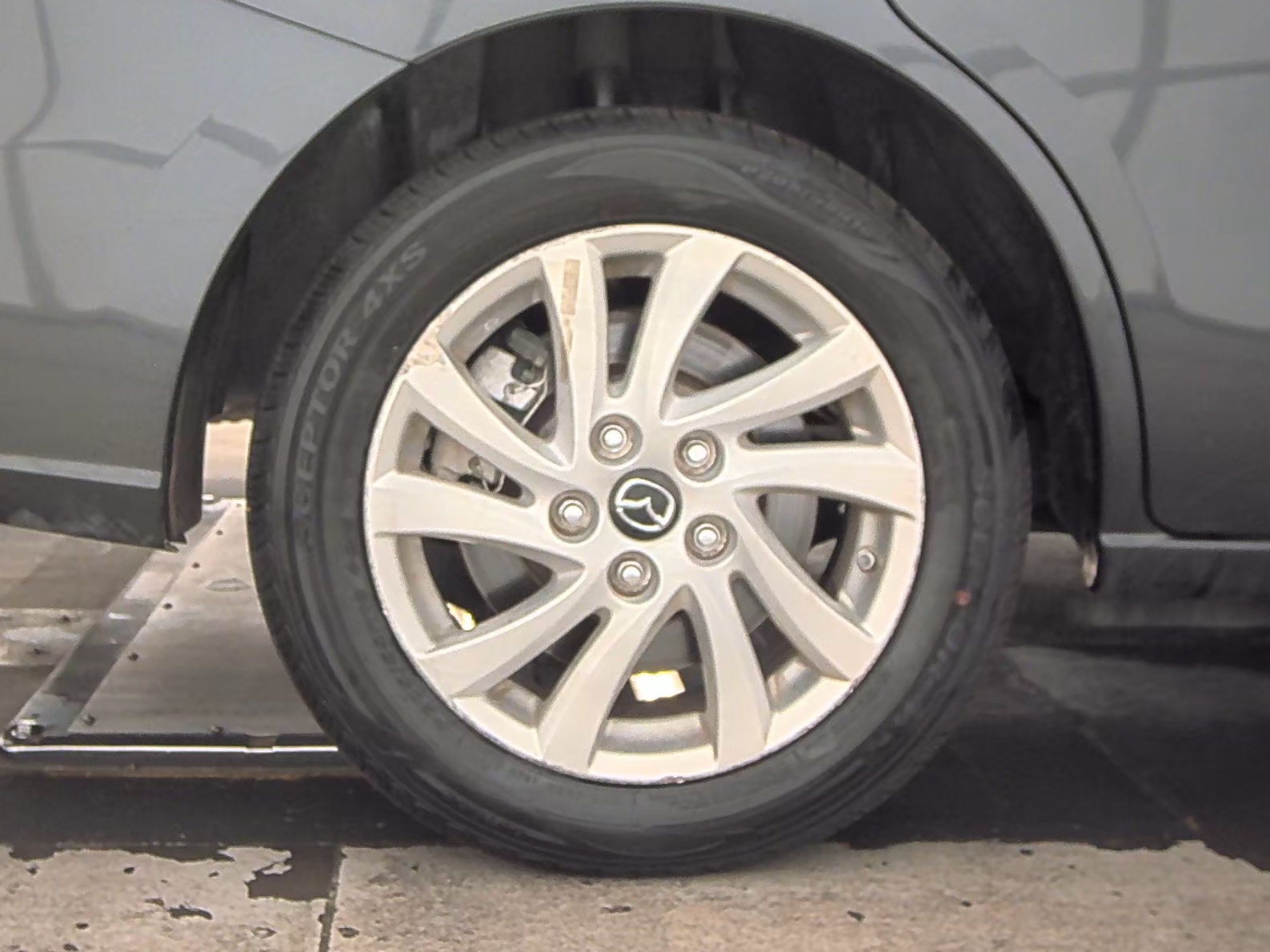 Vehicle - 20241008 2013 MAZDA MAZDA5 JM1CW2BL9D0154873