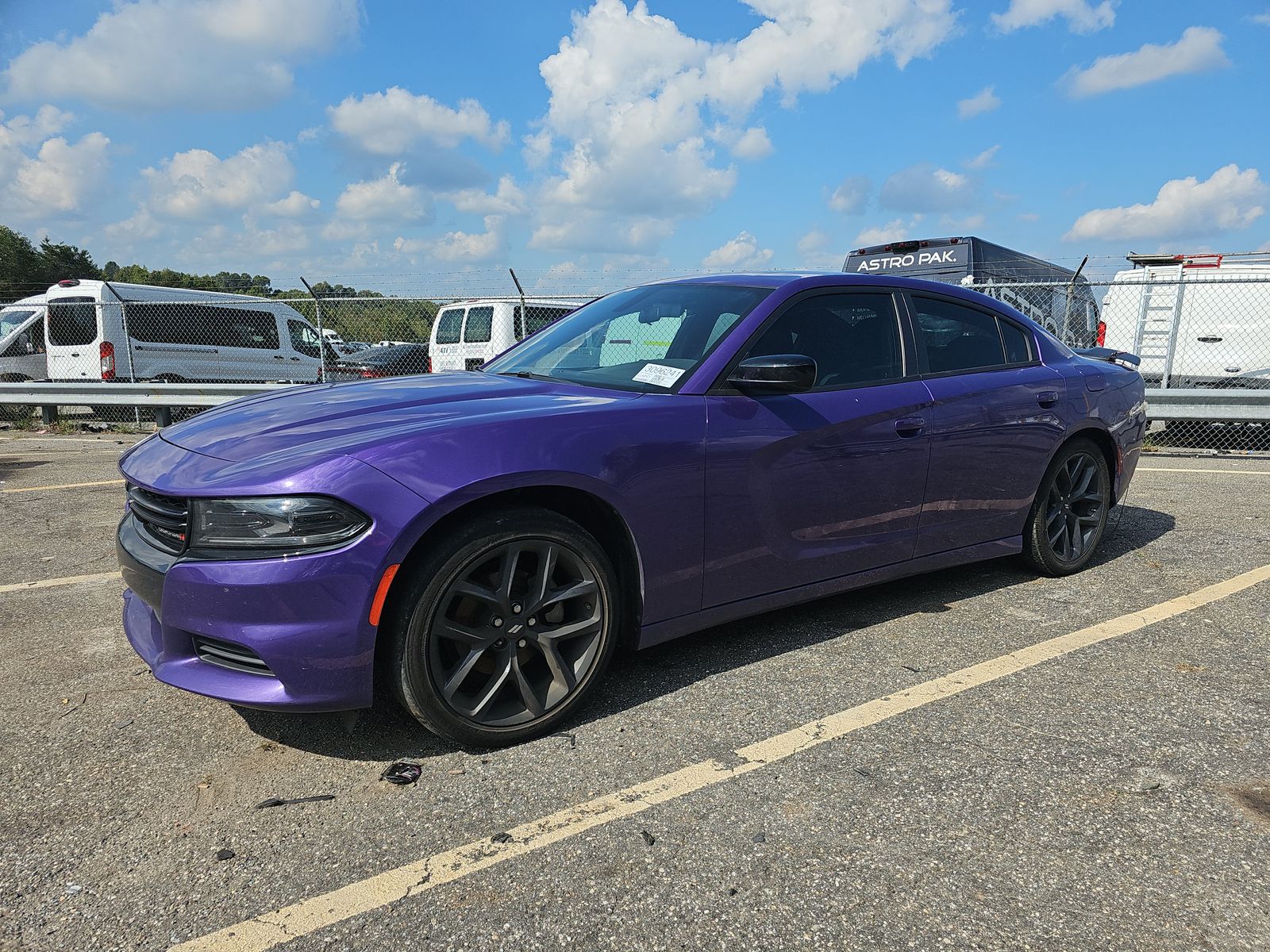 Search vehicles by VIN - 2C3CDXBG5PH619028