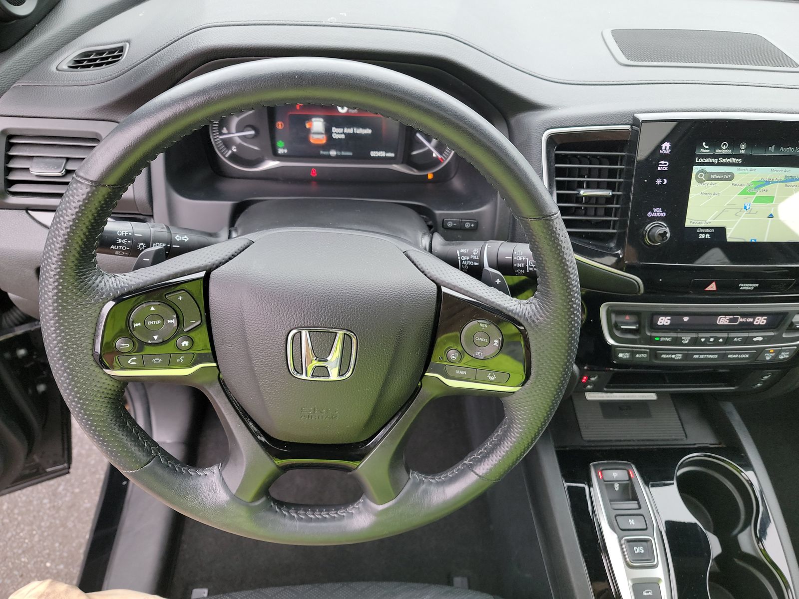 Vehicle - 20250219 2022 Honda Passport 5FNYF8H03NB012415