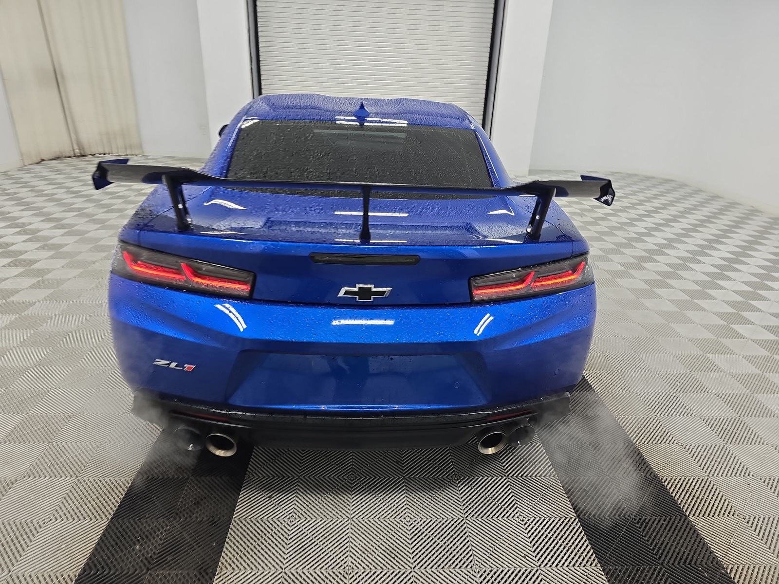 Vehicle - 20250326 2018 Chevrolet Camaro 1G1FJ1R65J0147980