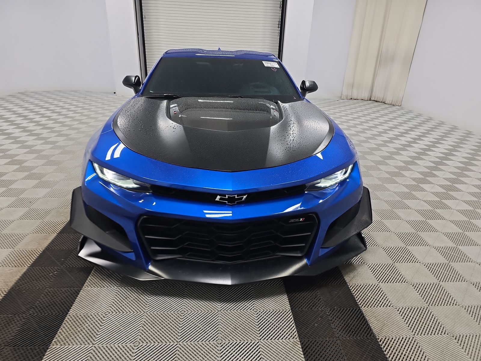 Vehicle - 20250326 2018 Chevrolet Camaro 1G1FJ1R65J0147980